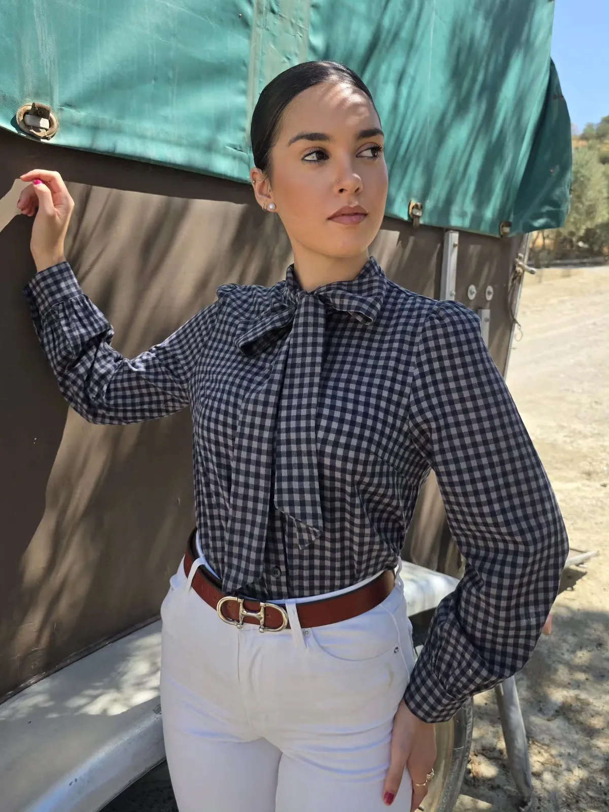 Camisa de lazo a cuadritos — foto 2